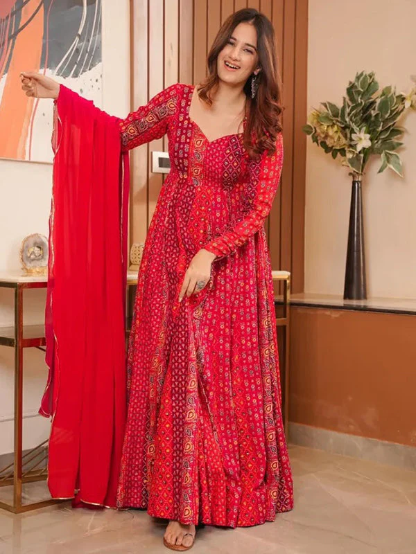 Magenta Red Anarkali Gown With Dupatta Set - Image 3